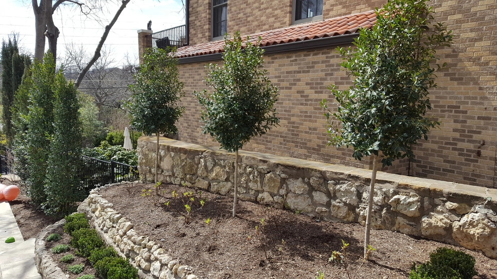 Clean lines backyard landscaping by Happy Gardens - Photo 10