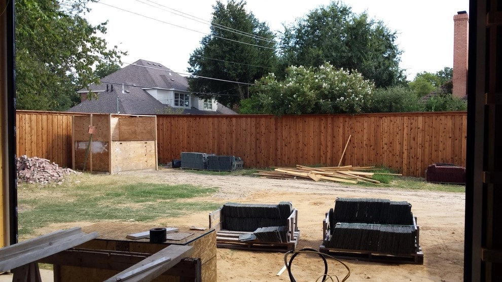Backyard oasis by Happy Gardens - Photo 30