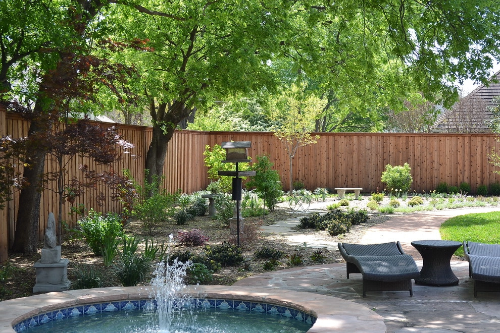 Backyard oasis by Happy Gardens - Photo 40