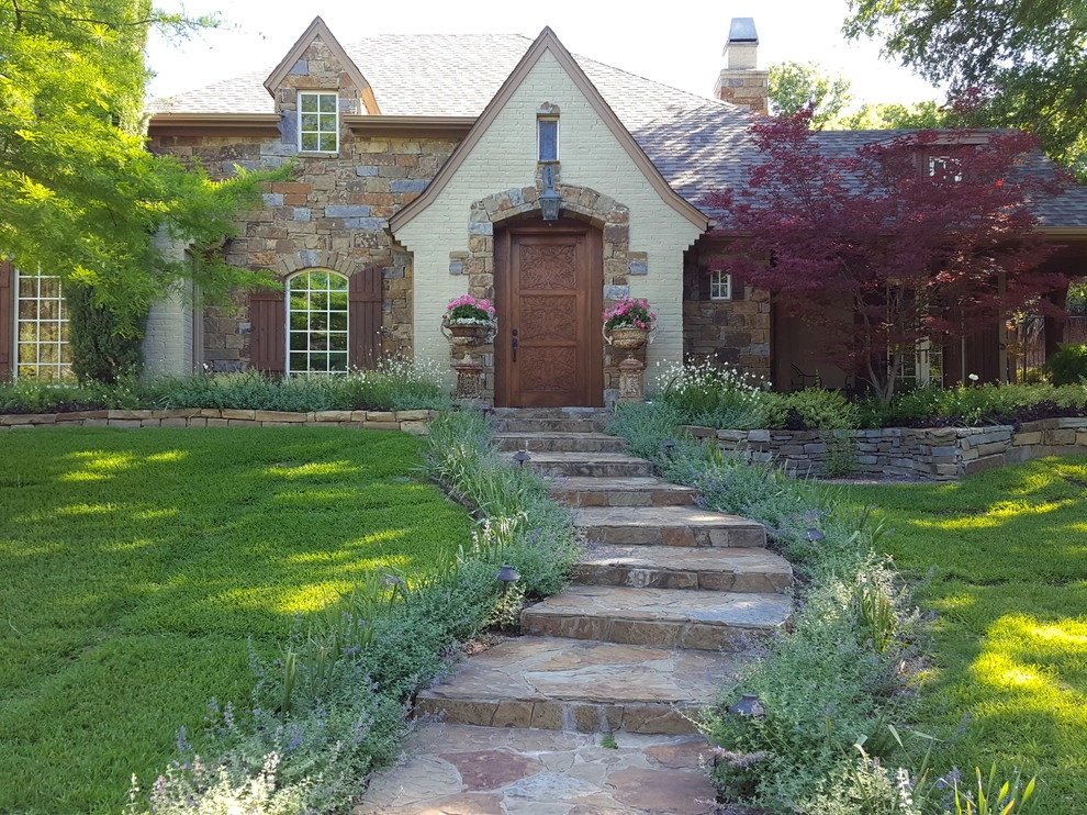 Front yard landscaping by Happy Gardens - Photo 5