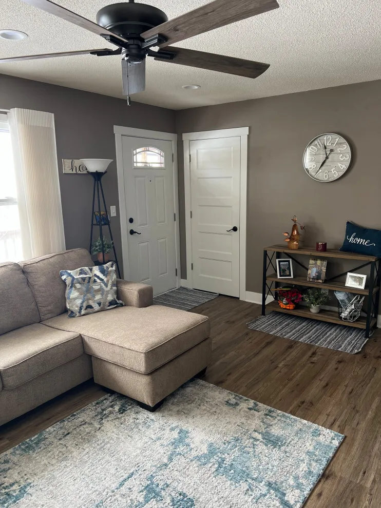 Goldsmith Remodel And Design - Photo 10