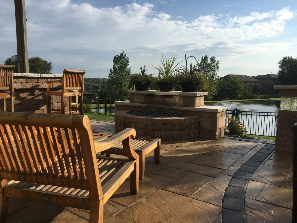 West Bay Woods Outdoor Living by Hardscape Contractors - Photo 10