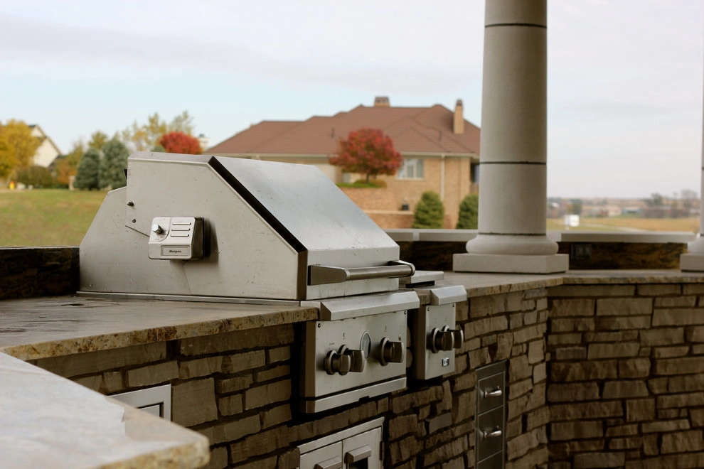 Bennington Stone Outdoor Kitchen by Hardscape Contractors - Photo 11
