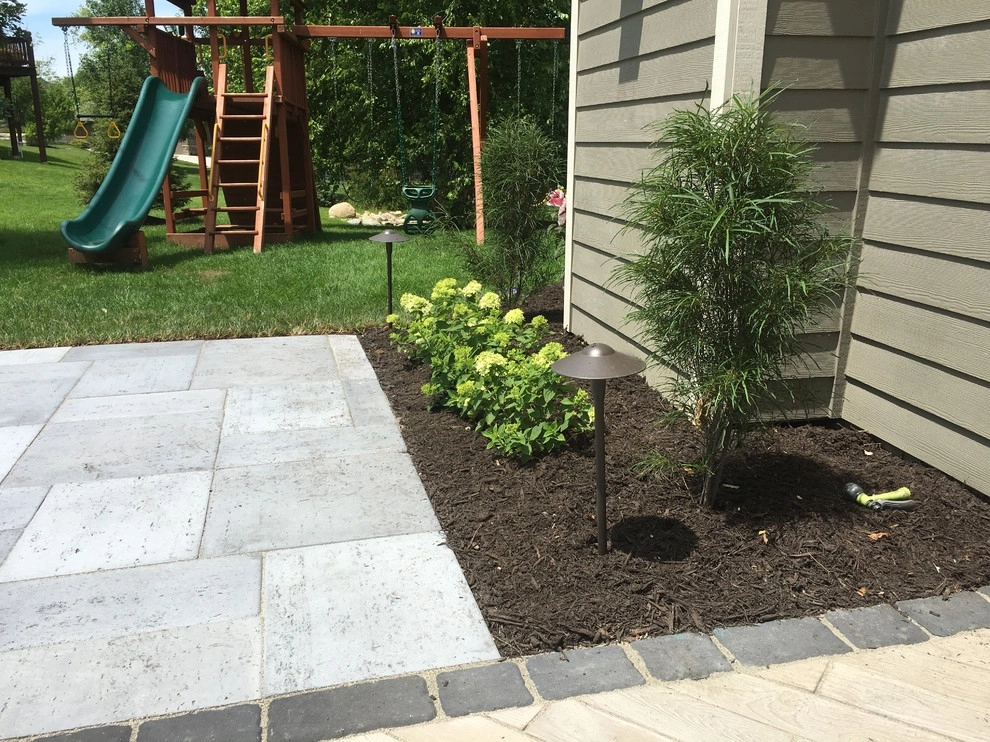 West Omaha Outdoor Living Space & Kitchen by Hardscape Contractors - Photo 8