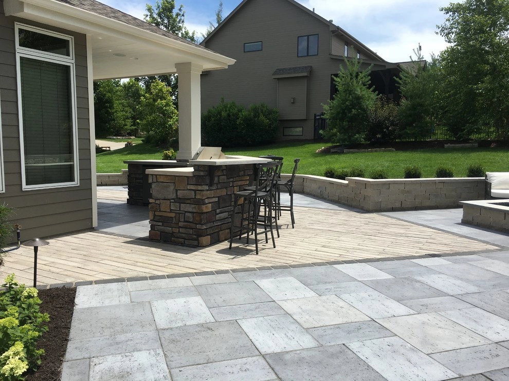 West Omaha Outdoor Living Space & Kitchen by Hardscape Contractors - Photo 12