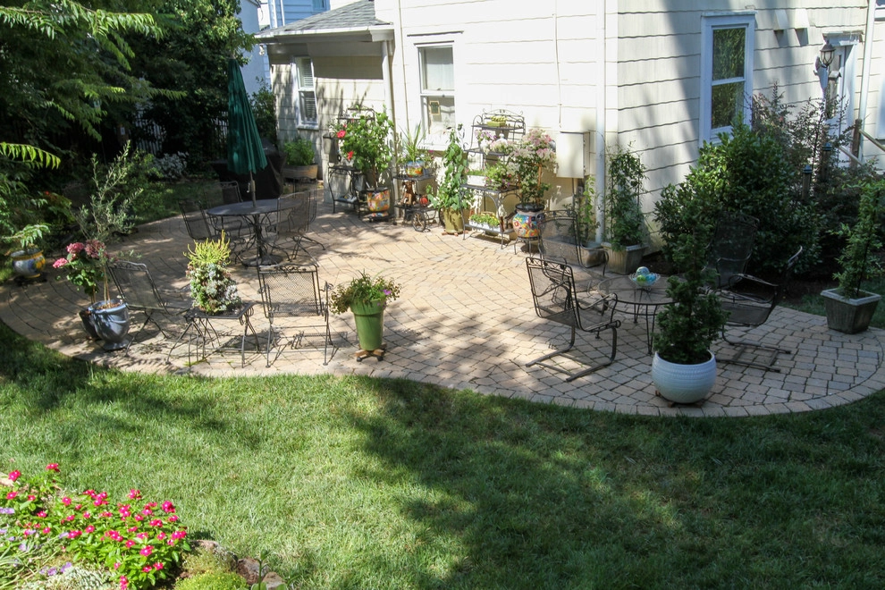 Backyard Retreat by Hawkins Landscape Architecture/TriadGarden - Photo 44