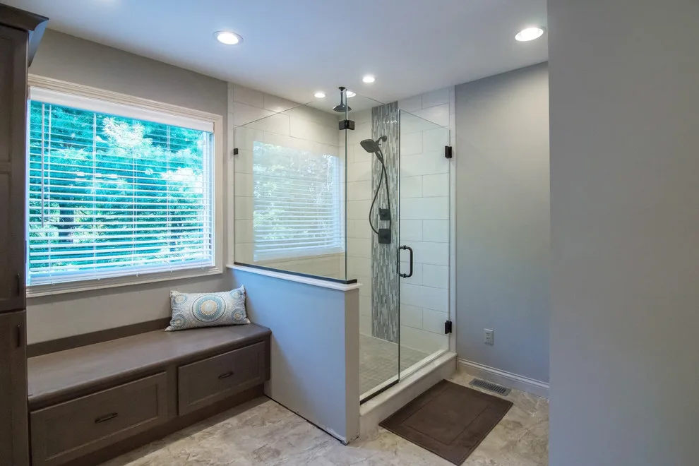 Batesville Transitional Bathroom by JDC Remodeling, LLC - Photo 2