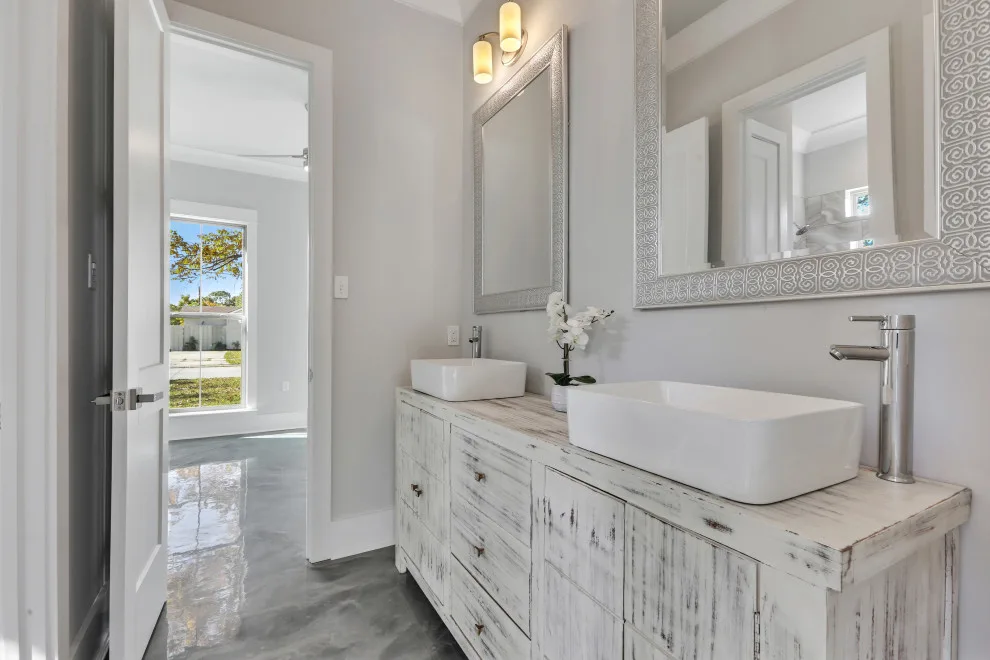 Bathroom by Nola Build Inc - Photo 8