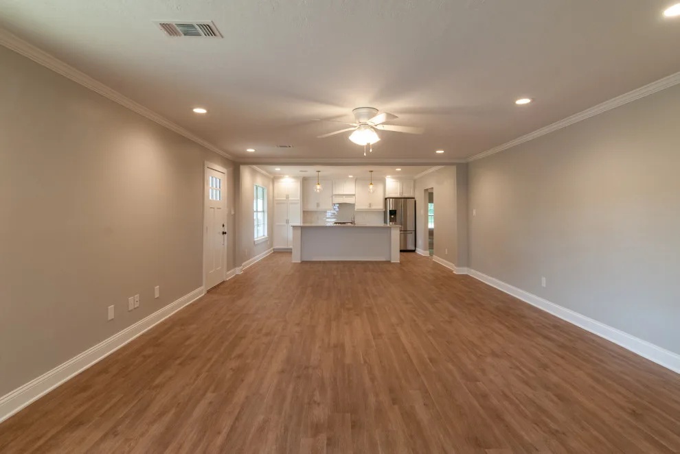Davis Custom Builders Of Texas - Photo 7
