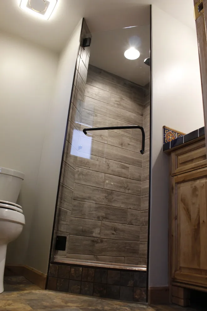 Bathroom Renovation by Team Handy - Photo 6