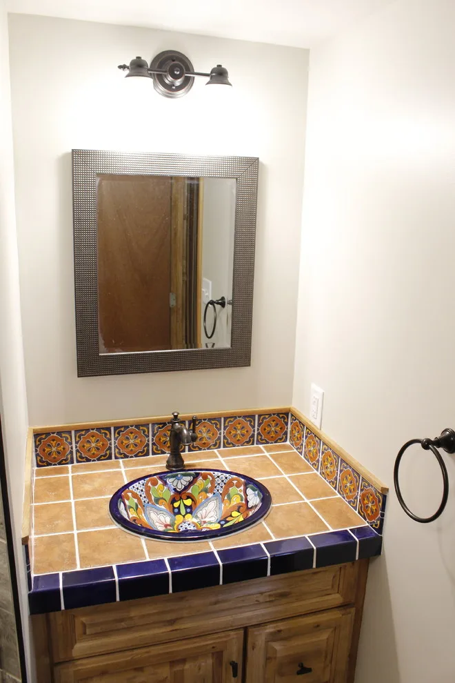 Bathroom Renovation by Team Handy - Photo 5