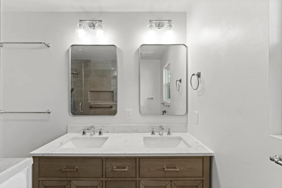 Santa Clara Bathroom Expansion by Golden View Renovation - Photo 12
