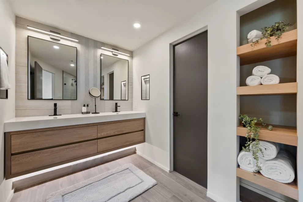 Eastwood Island Transformation Highlights by Lakeview Living LLC - Photo 3