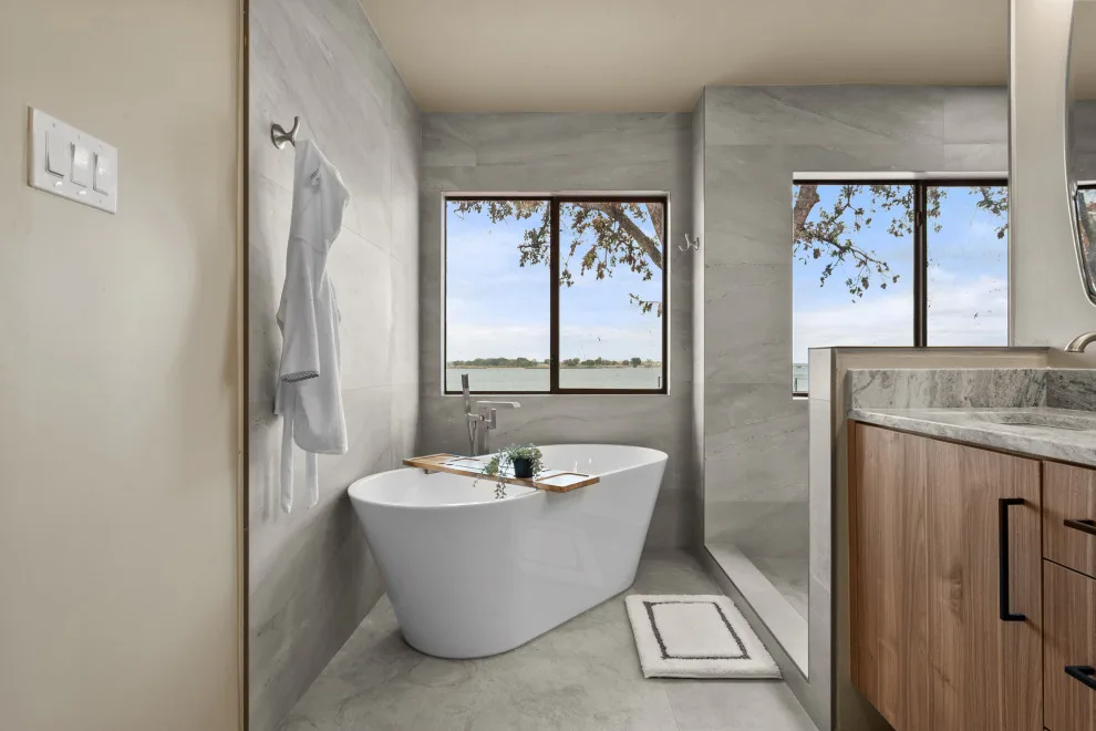 Eastwood Island Transformation Highlights by Lakeview Living LLC - Photo 33