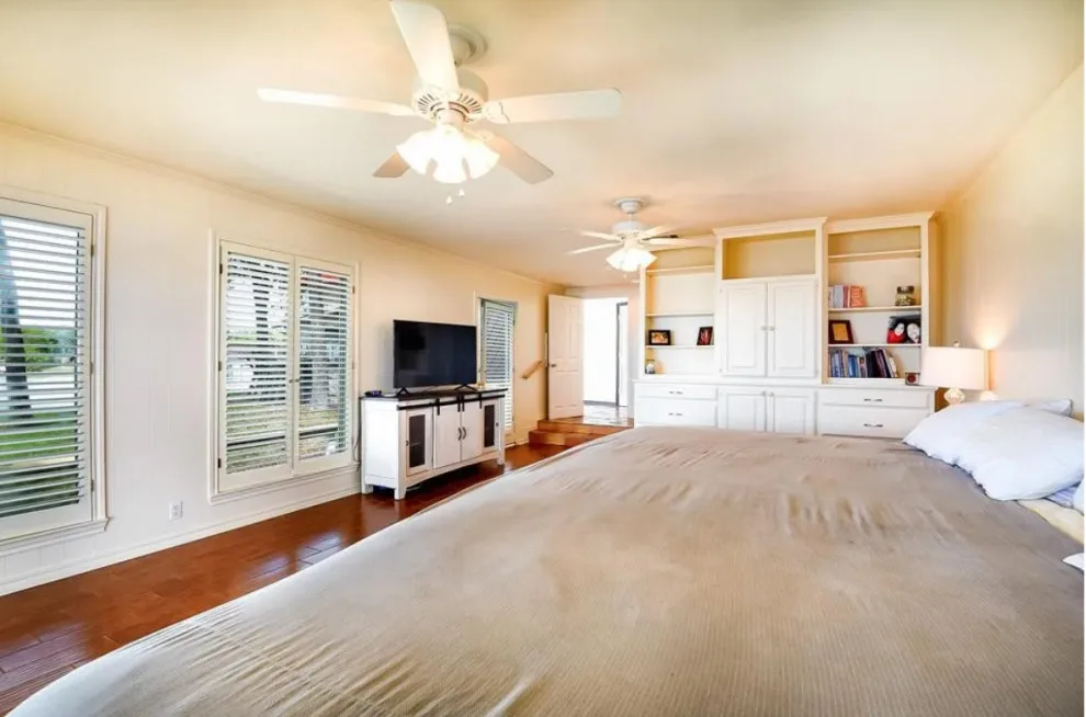 Eastwood Island Transformation Highlights by Lakeview Living LLC - Photo 43