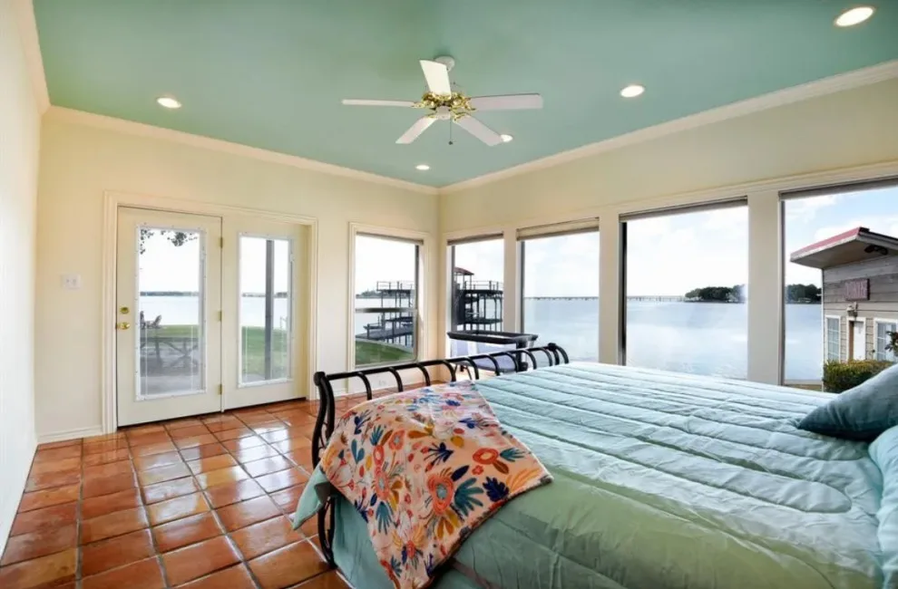Eastwood Island Transformation Highlights by Lakeview Living LLC - Photo 31