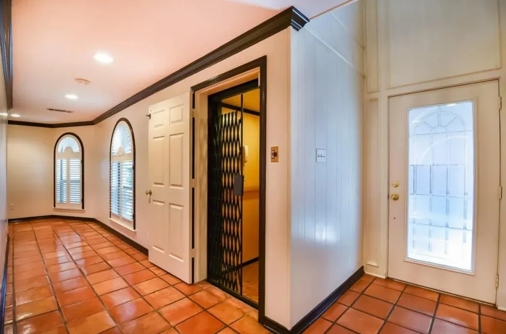 Eastwood Island Transformation Highlights by Lakeview Living LLC - Photo 41