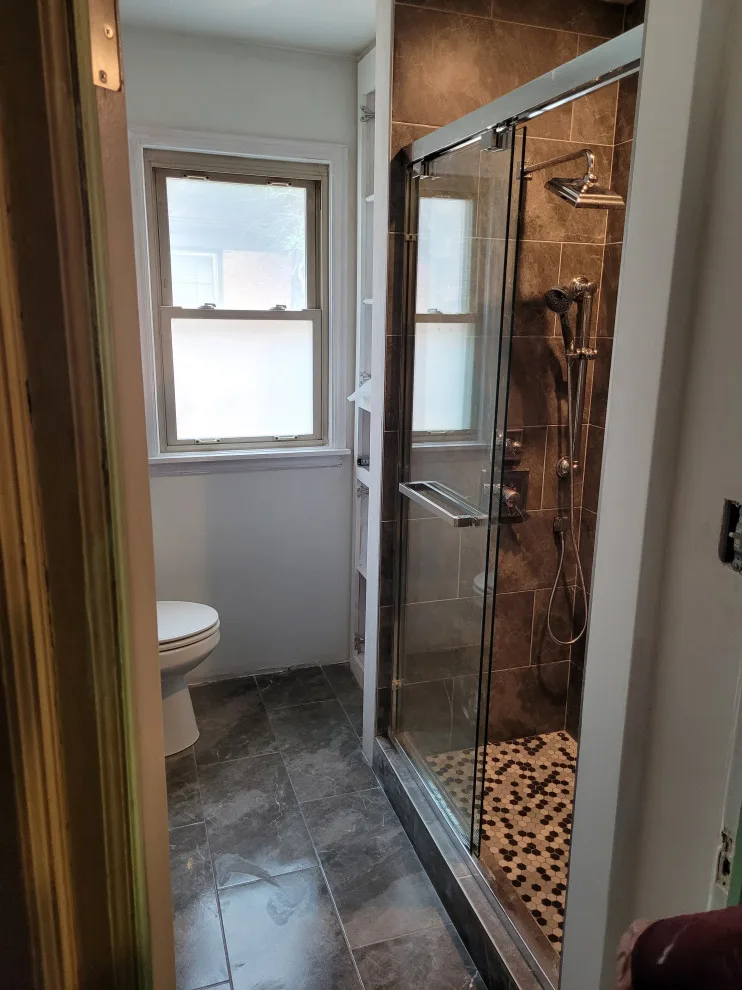 Bathroom B by Spot On Remodeling Corporation - Photo 4