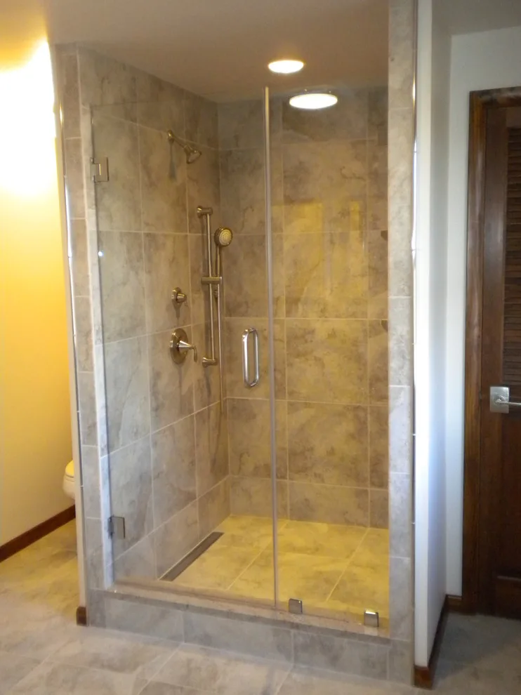 Restroom by KLA Construction - Photo 4