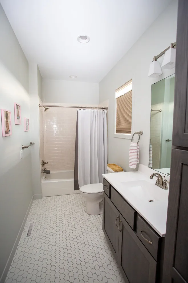 Bespoke Residence - Aviston, IL by JT Build - Photo 10