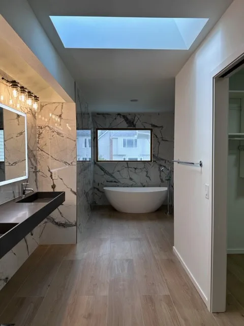 Bellevue Bathroom by Wise Choice Construction - Photo 3