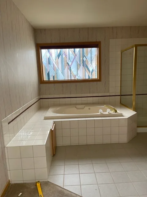 Bellevue Bathroom by Wise Choice Construction - Photo 2