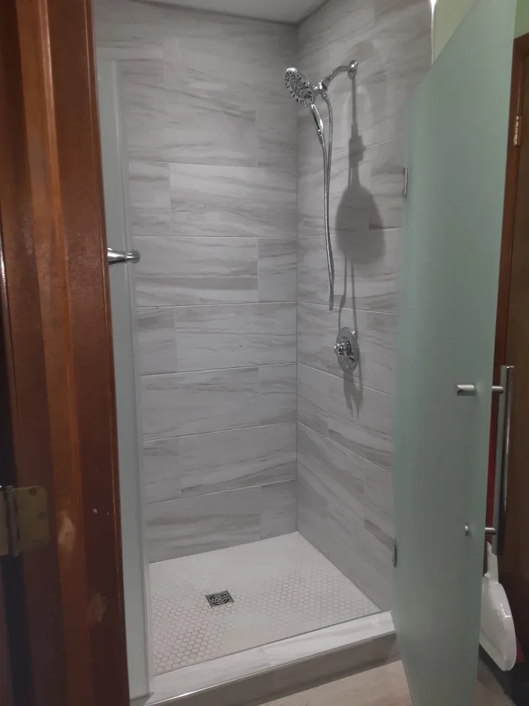 Spot On Remodeling Corporation - Photo 11