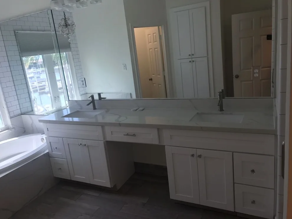 Coastal Bathroom by Tell Projects - Photo 3