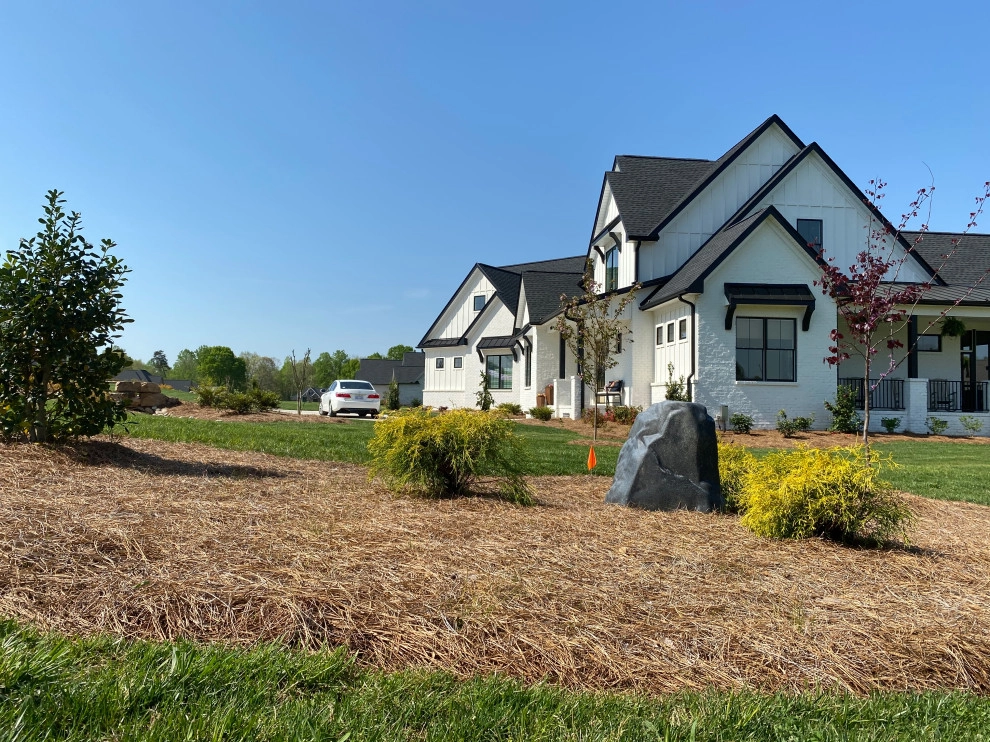 Greensboro NC- Landscape Renovation by Hawkins Landscape Architecture/TriadGarden - Photo 2