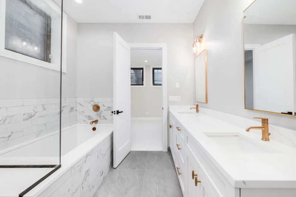 Bathroom Samples by UMI Seattle - Photo 10
