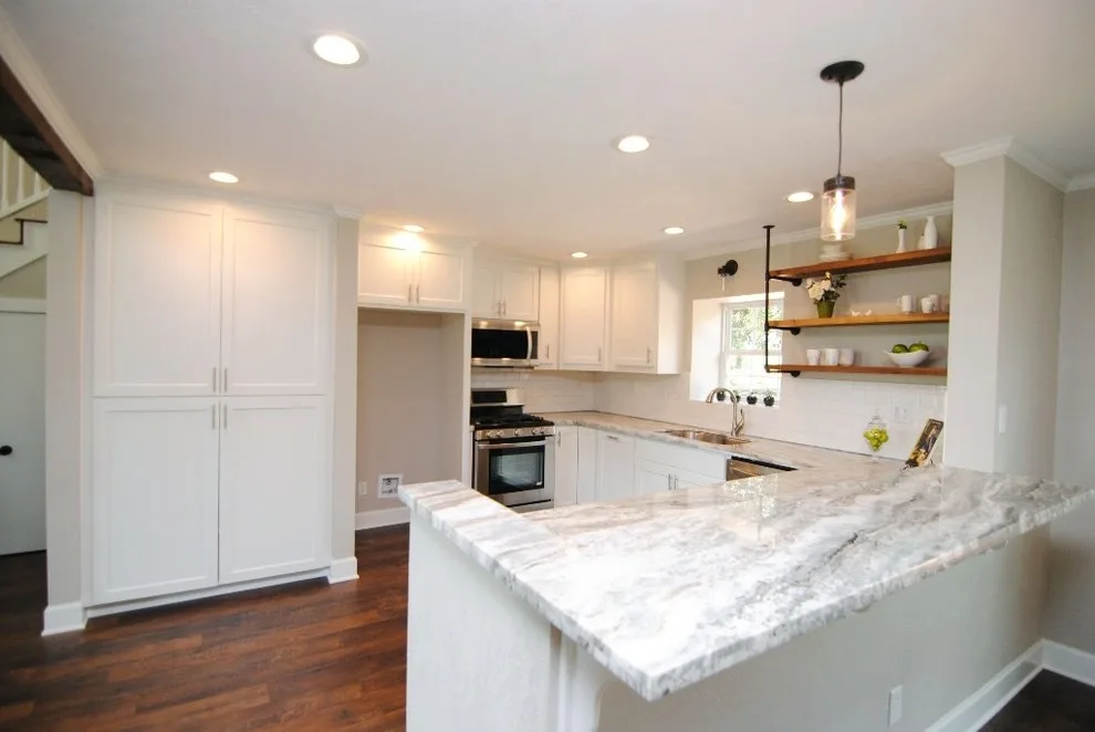 Contemporary Farmhouse Design by Davis Custom Builders Of Texas - Photo 2