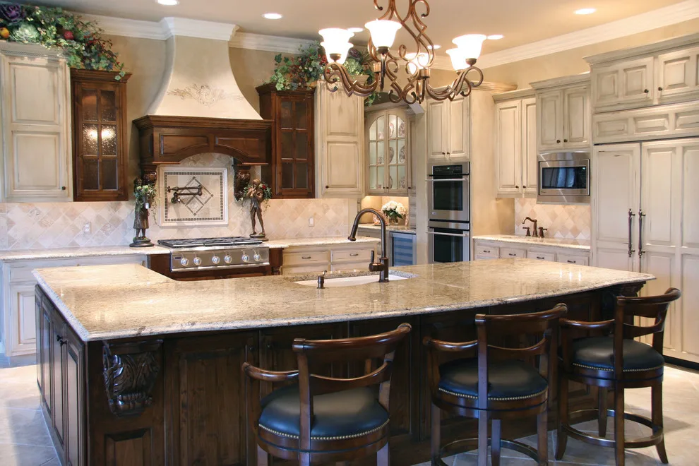 Opulent Classic Residence in Tulsa, OK by Rogers & Associates - Photo 6