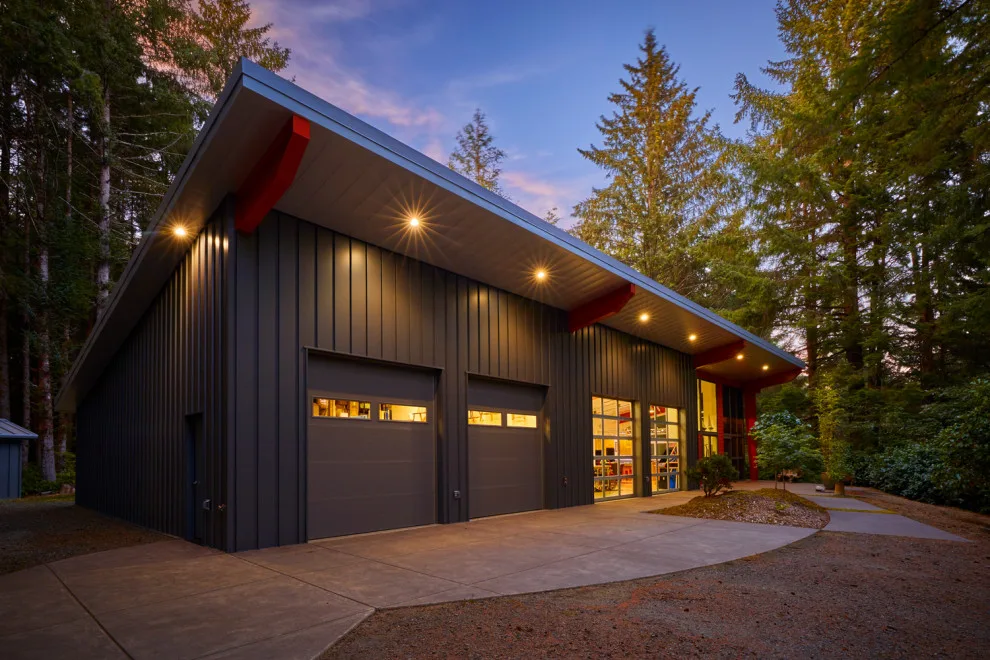 Dunes City New Residence by Rainbow Valley Design & Construction - Photo 5