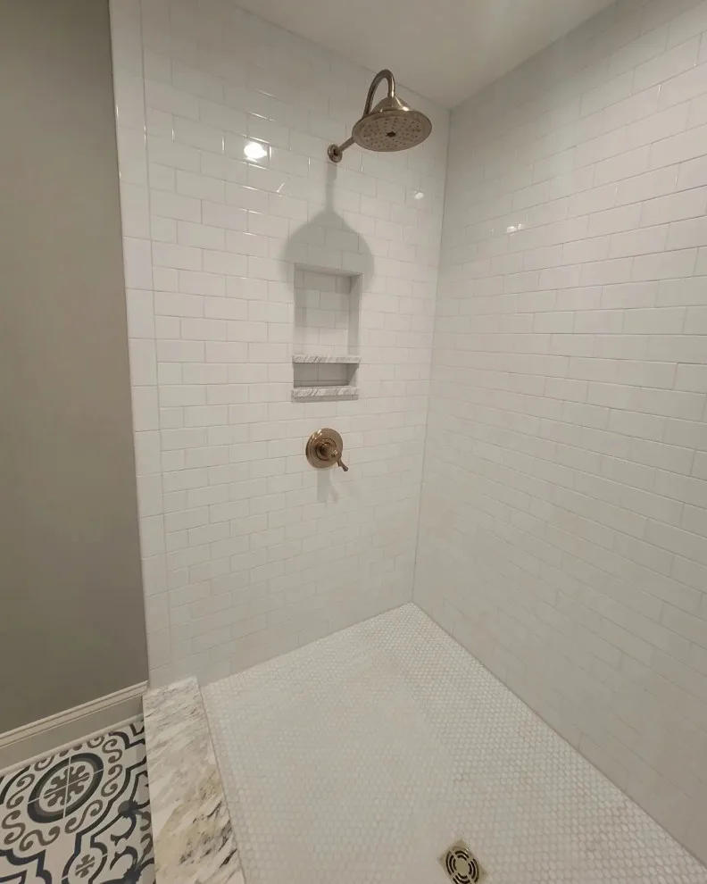 Restroom Images by Frank's Home Maintenance And General Contracting - Photo 11