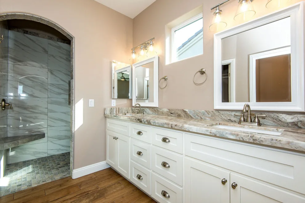 Stunning bathroom layouts for bespoke residences by A Better Builder - Photo 26