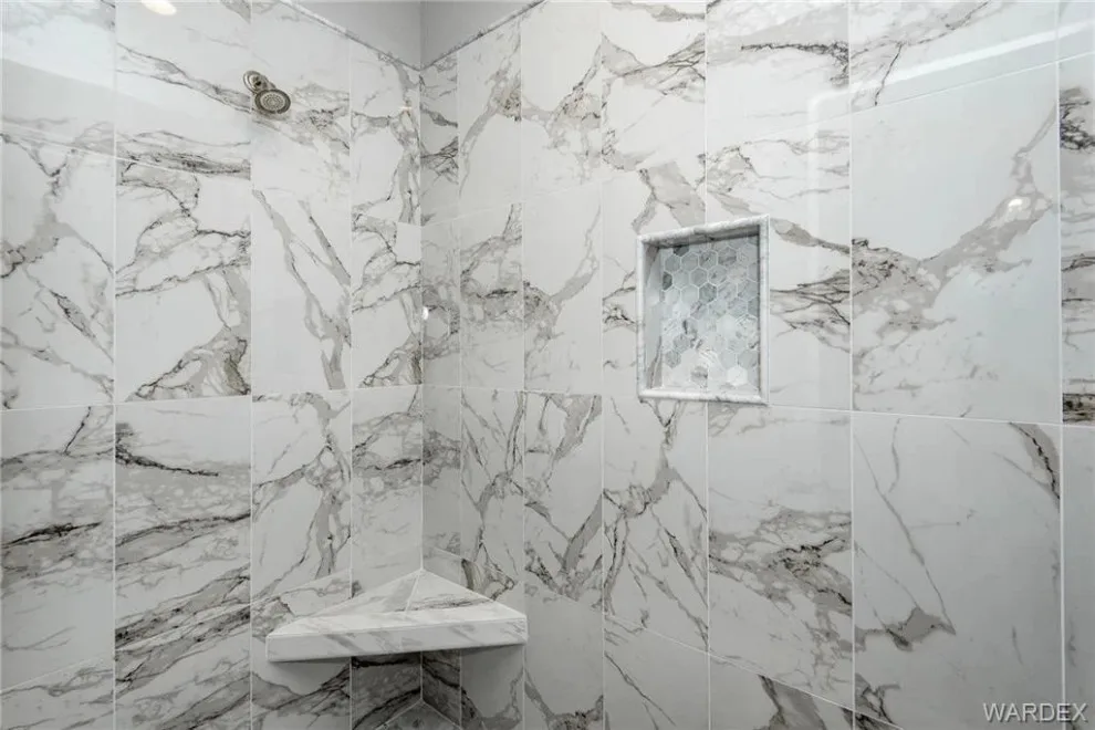 Stunning bathroom layouts for bespoke residences by A Better Builder - Photo 24
