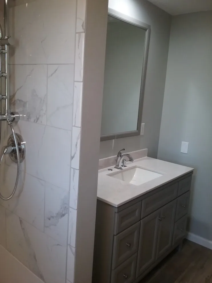 Roe's Remodeling And Renovations - Photo 2