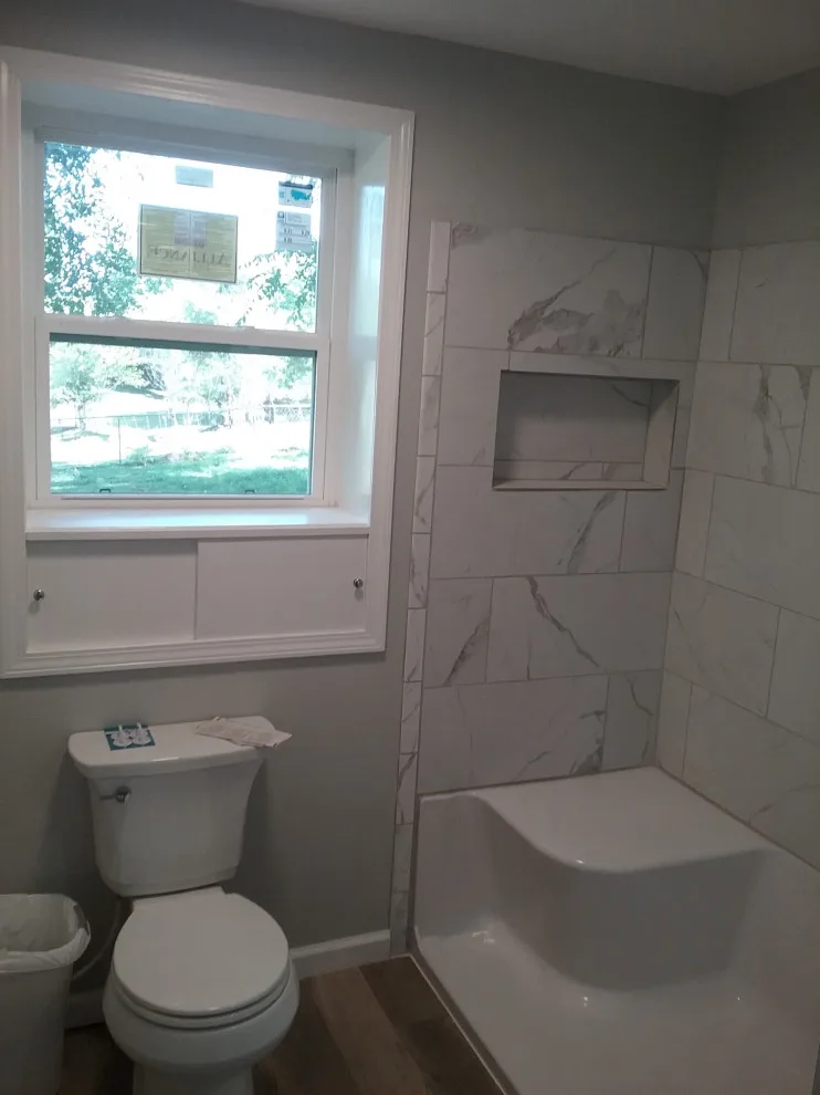 Roe's Remodeling And Renovations - Photo 11