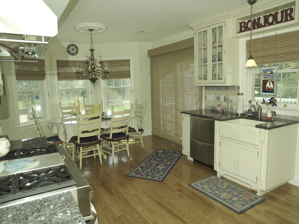 Coastal Beach House Design by Fiderio & Sons - Photo 11