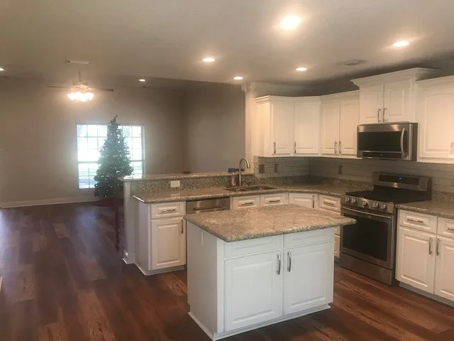 Hillis Builders - Photo 7
