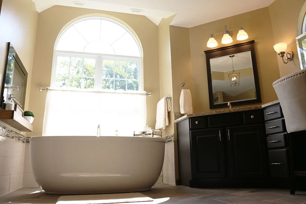 Restroom Renovation by MJM Renovation & Exteriors - Photo 4