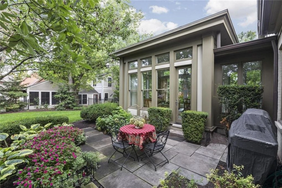 Traditional Home Landscape by Heath Outdoor - Photo 5