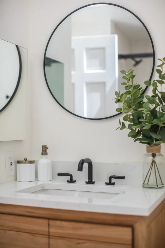 Belmont Bathroom Renovation by Golden View Renovation - Photo 7