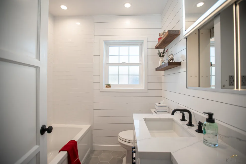 Long Beach Bathroom Renovation by Katz Design & Builders Inc. - Photo 3
