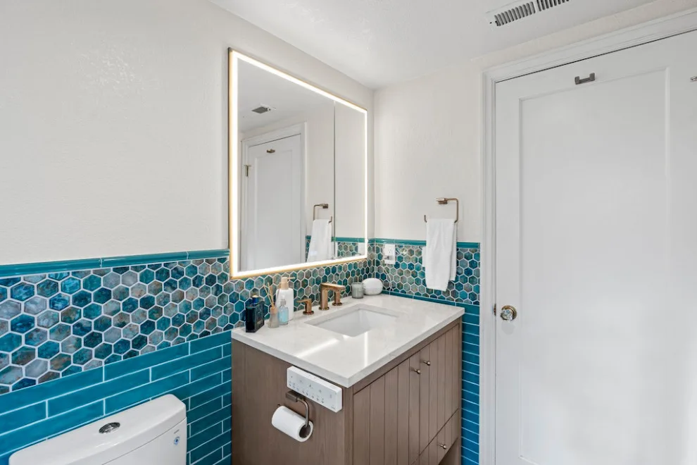 Oakland Bathroom Renovation by Golden View Renovation - Photo 4