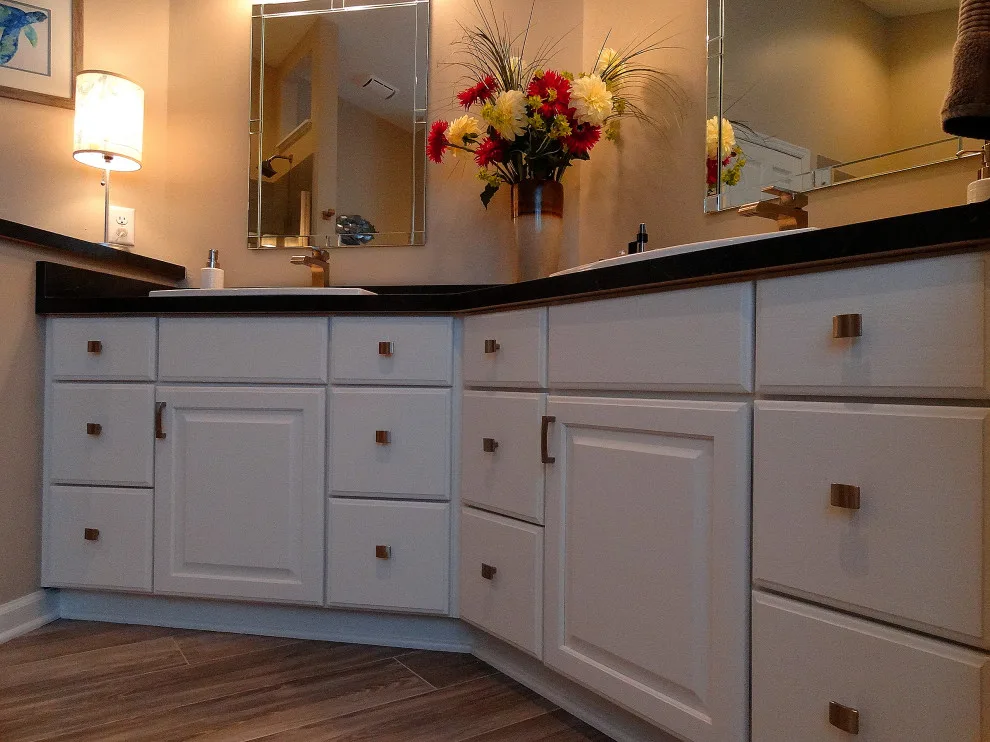 Pewaukee Home - Bathroom Renovation by Cornerstone Remodeling, Ltd - Photo 7