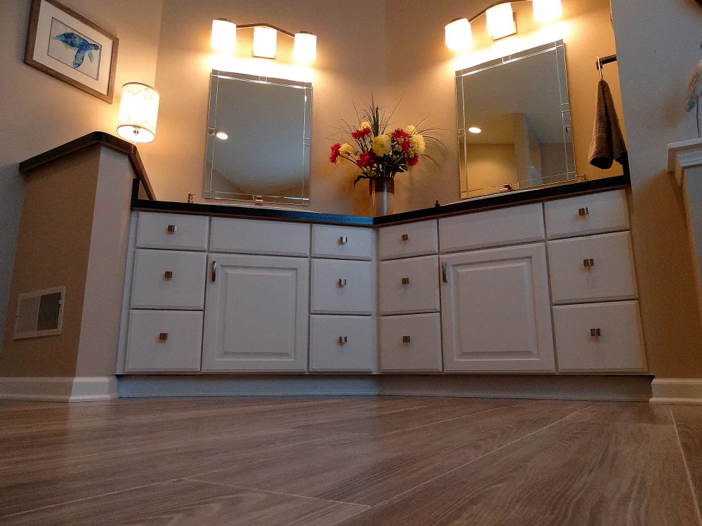 Pewaukee Home - Bathroom Renovation by Cornerstone Remodeling, Ltd - Photo 27