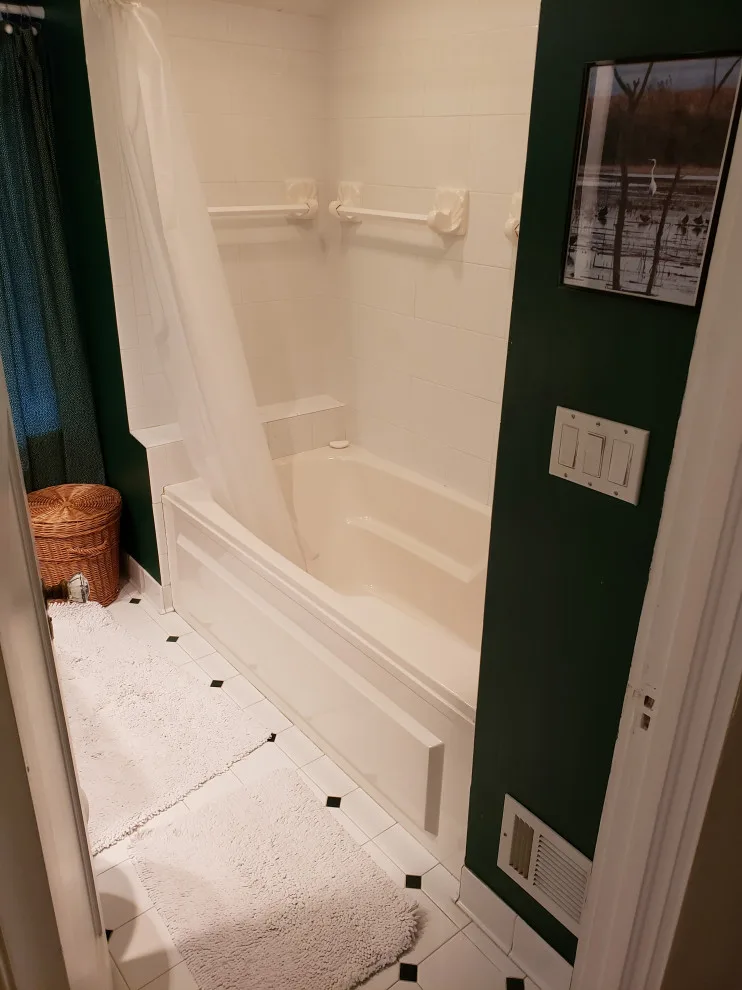 Wauwatosa Home - Bathroom Renovation by Cornerstone Remodeling, Ltd - Photo 28