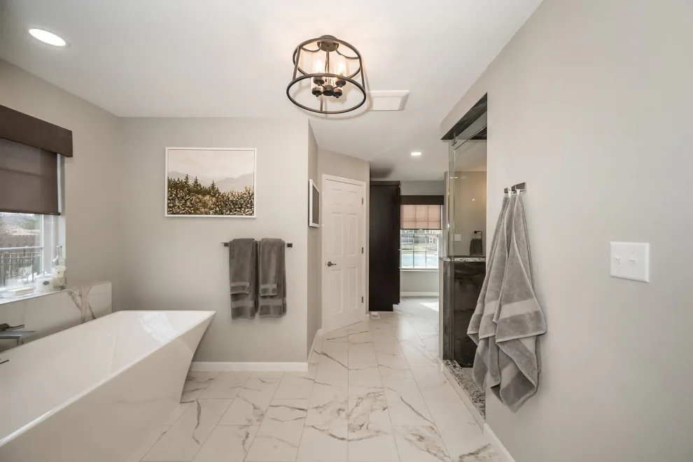 Kates' Bathroom Renovation by Lakeside Renovation & Design - Photo 2