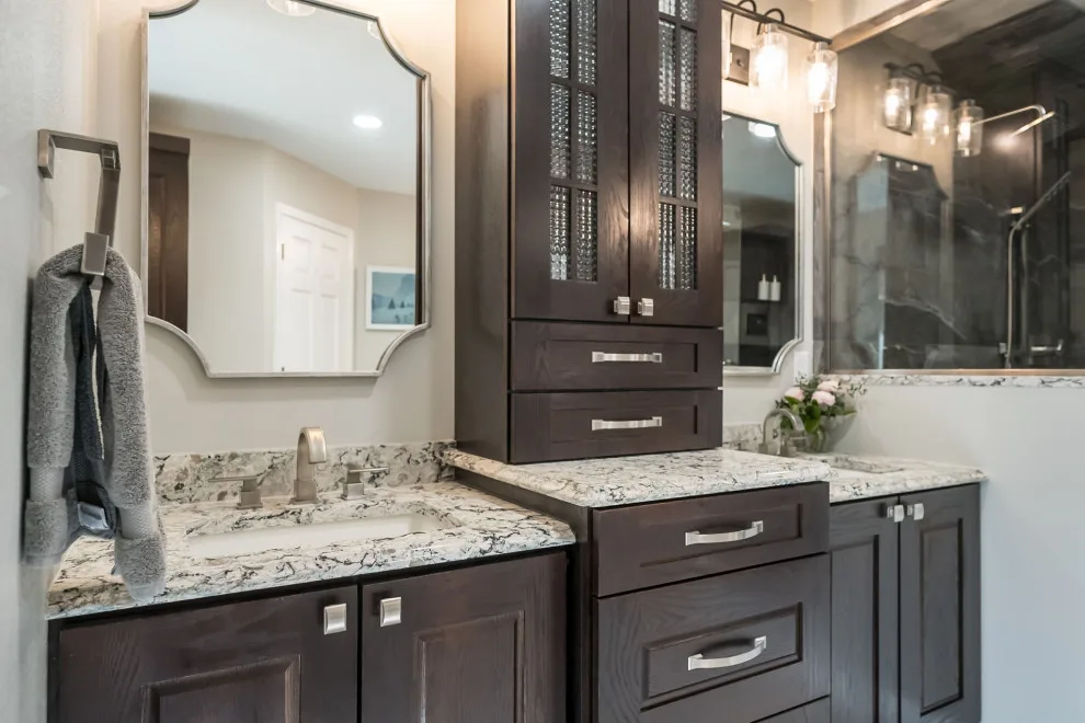Kates' Bathroom Renovation by Lakeside Renovation & Design - Photo 11